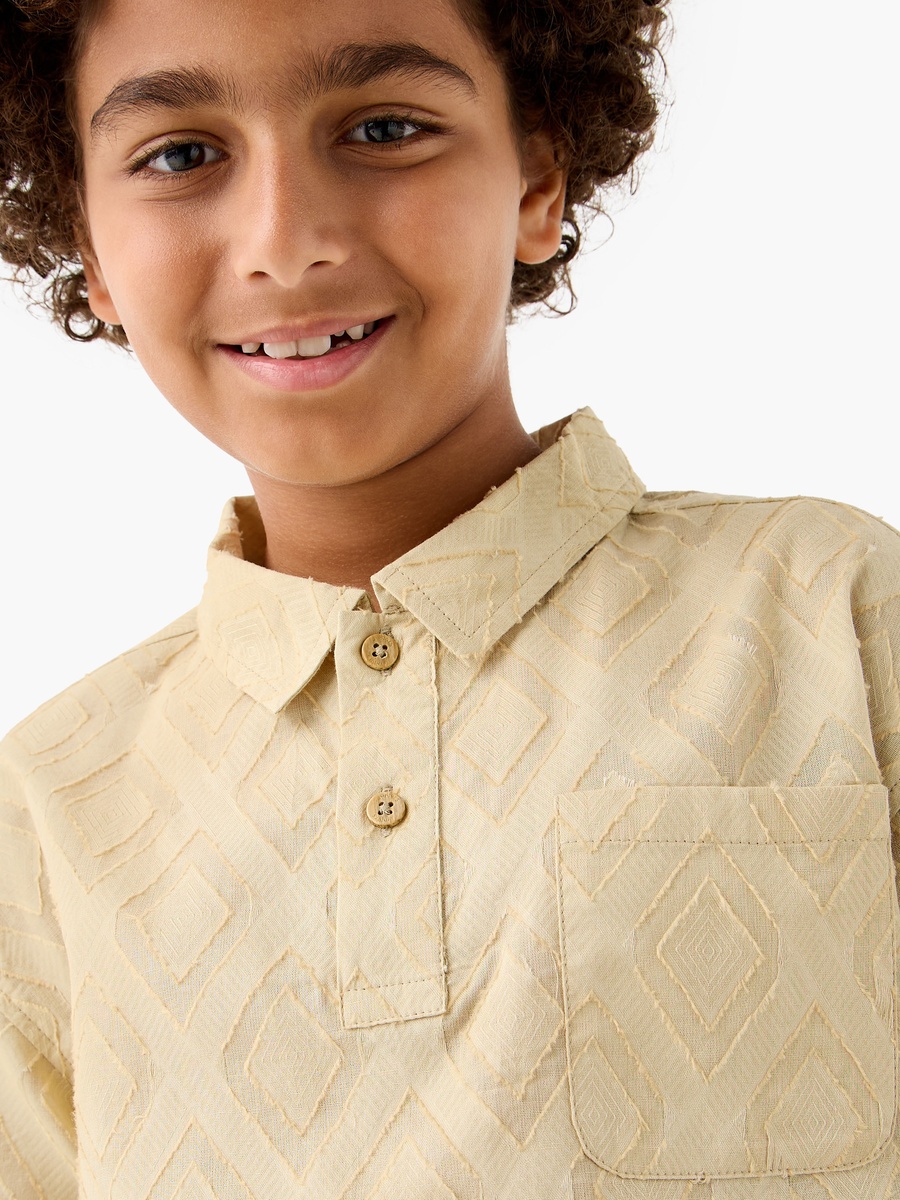 Textured Collared Shirt with Short Sleeves