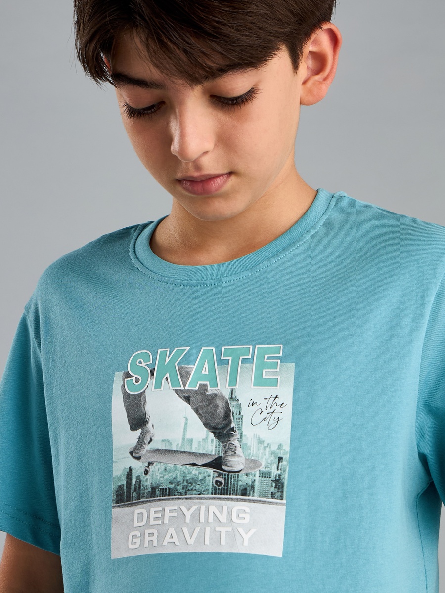 Skate Graphic Print T-Shirt