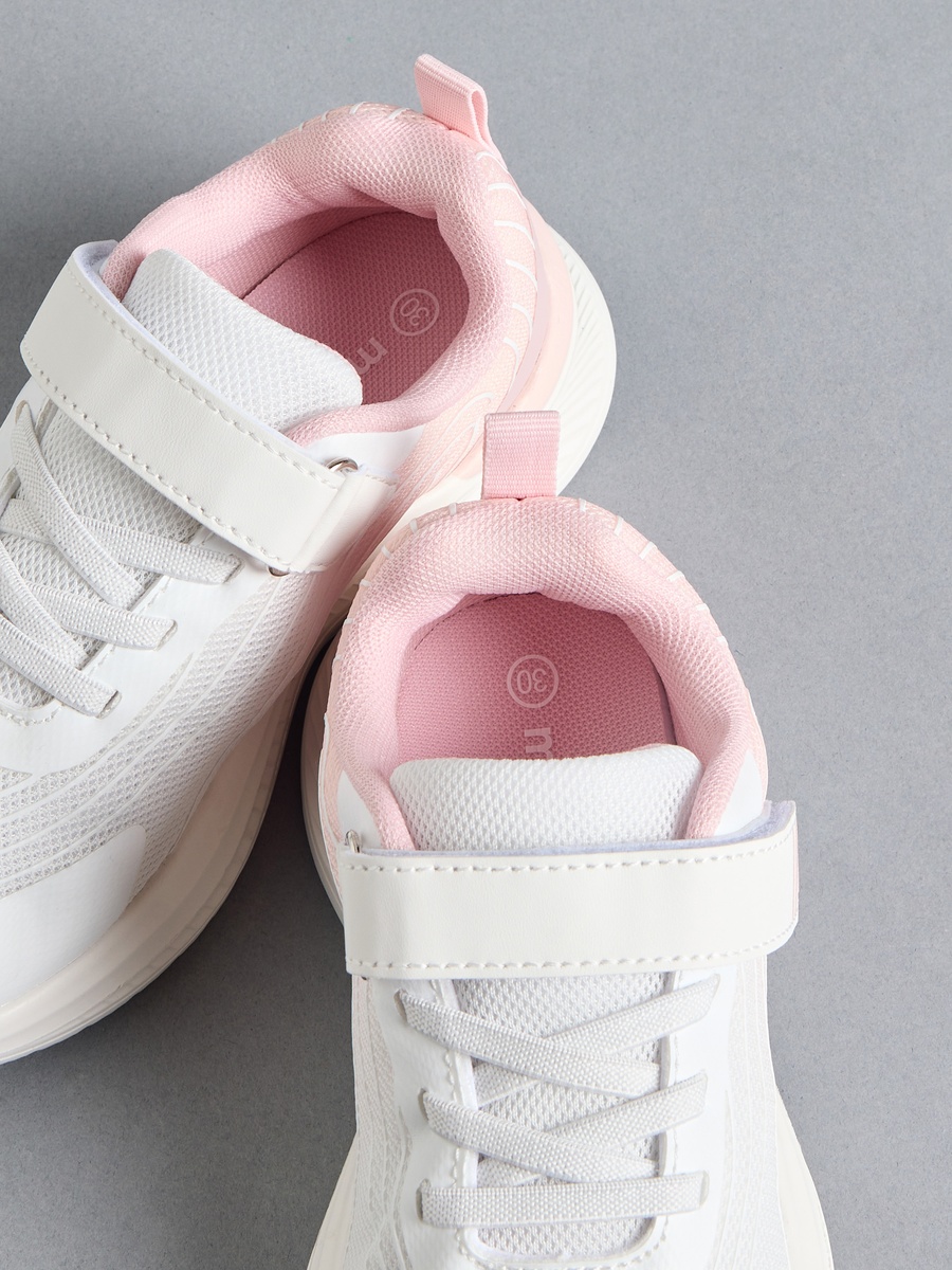 Panelled Sports Shoes with Hook and Loop Closure