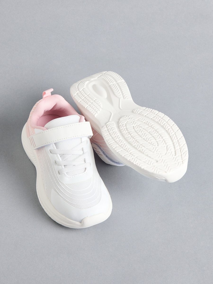Panelled Sports Shoes with Hook and Loop Closure