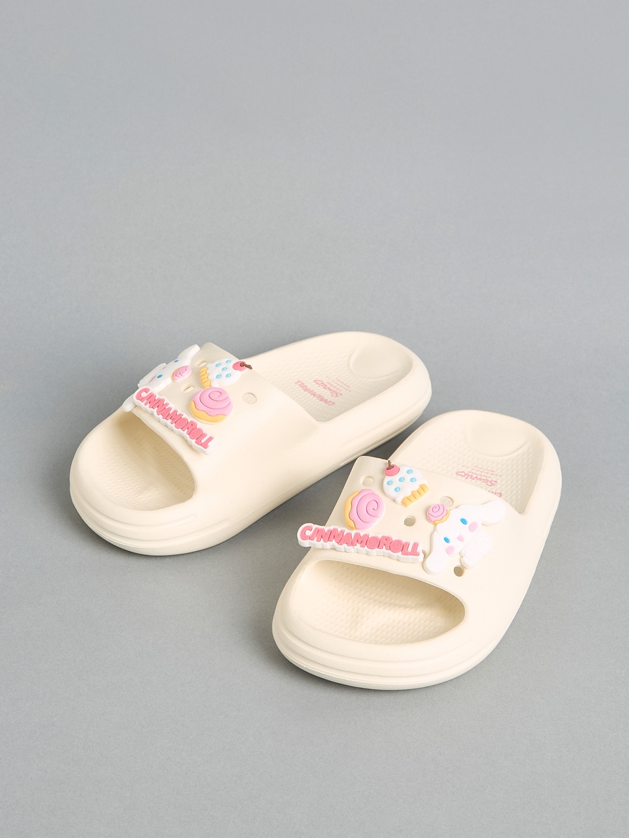 Cinnamonroll Embellished Slip-On Slides