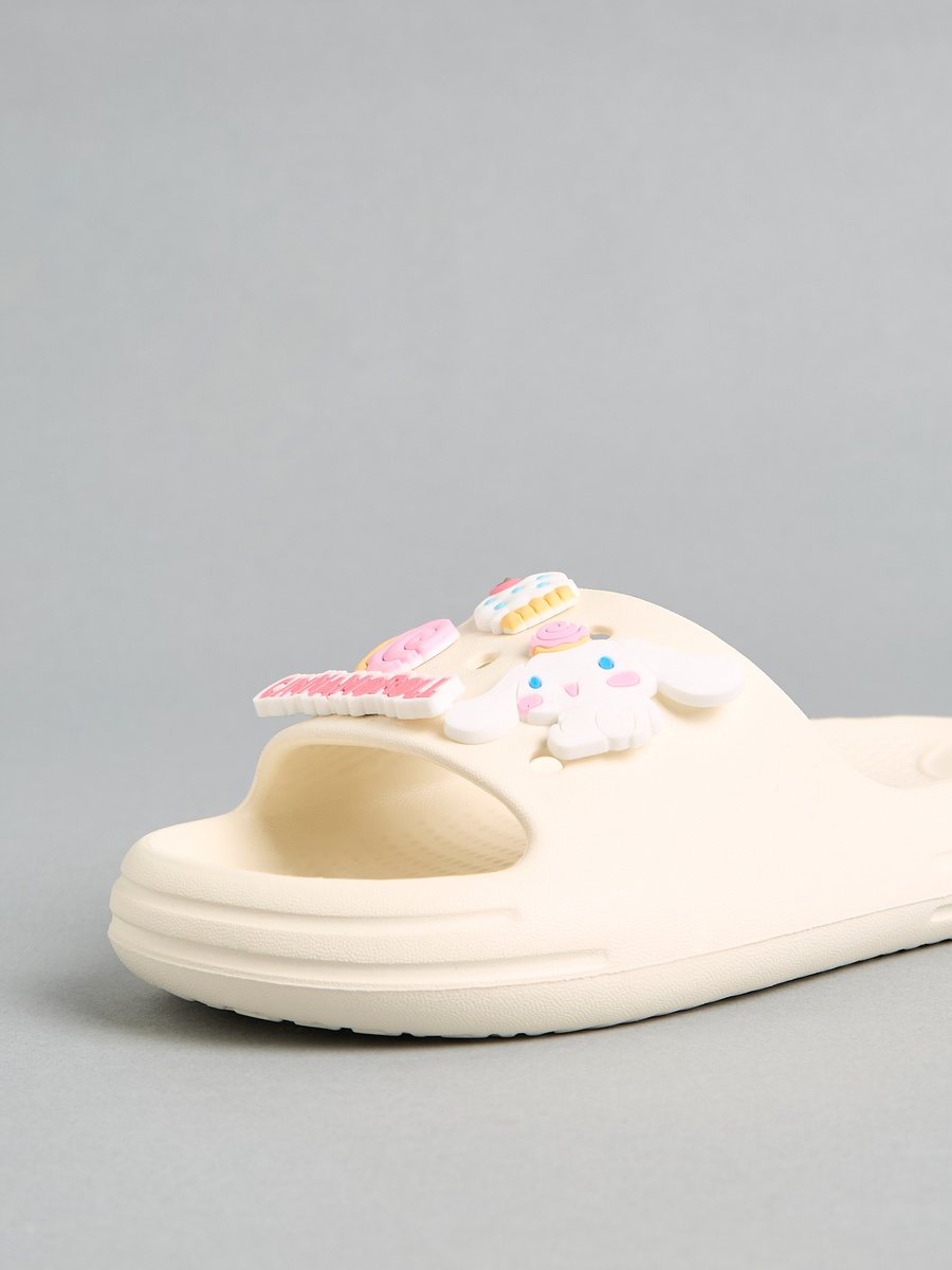 Cinnamonroll Embellished Slip-On Slides
