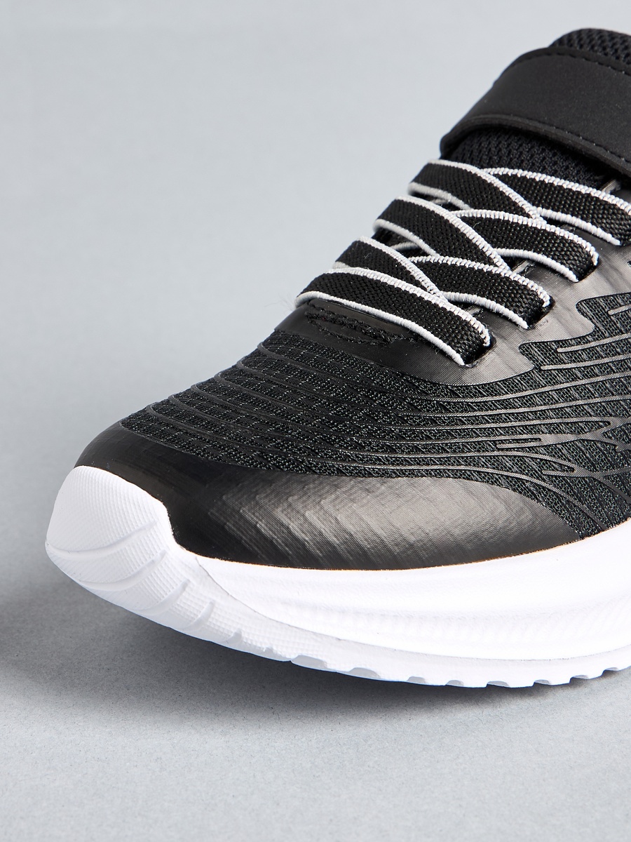 Panelled Sports Shoes with Hook and Loop Closure