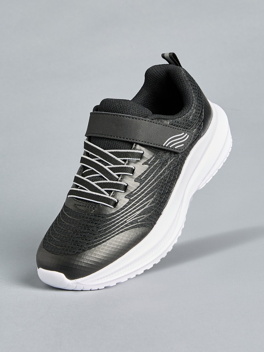Textured Sports Shoes with Hook and Loop Closure