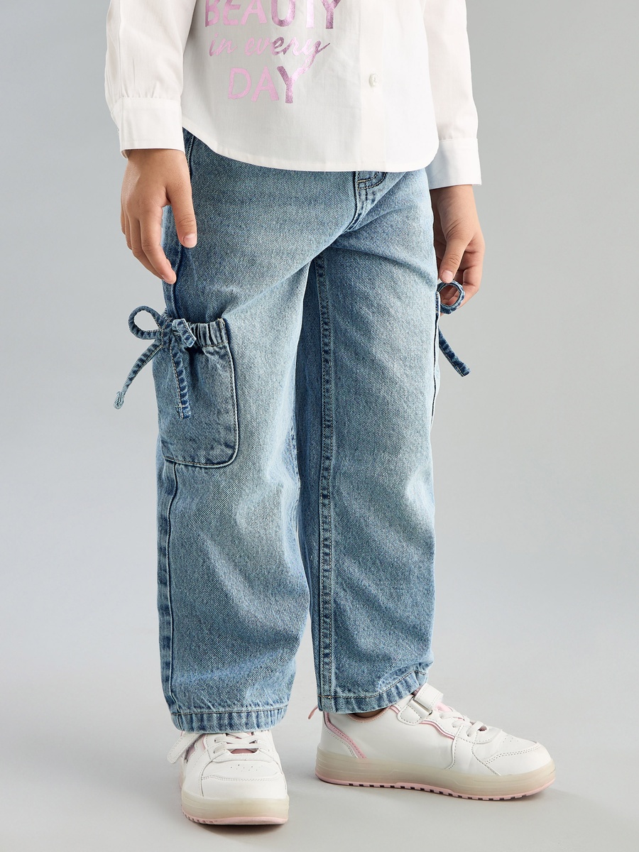Bow Accent Wide Leg Jeans