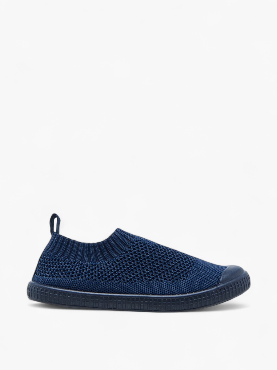 Textured Slip-On Sports Shoes