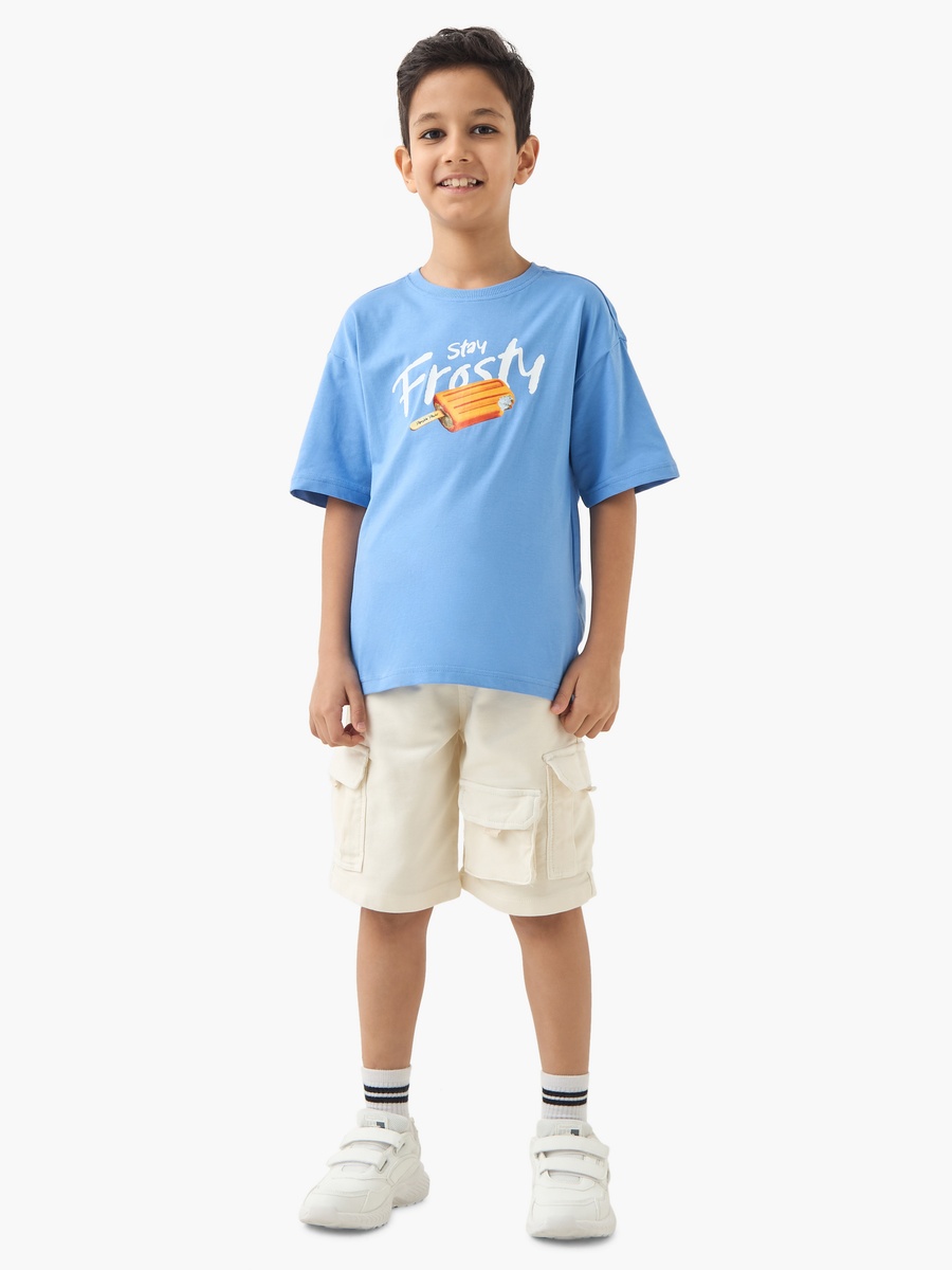 Graphic Print T-Shirt with Short Sleeves