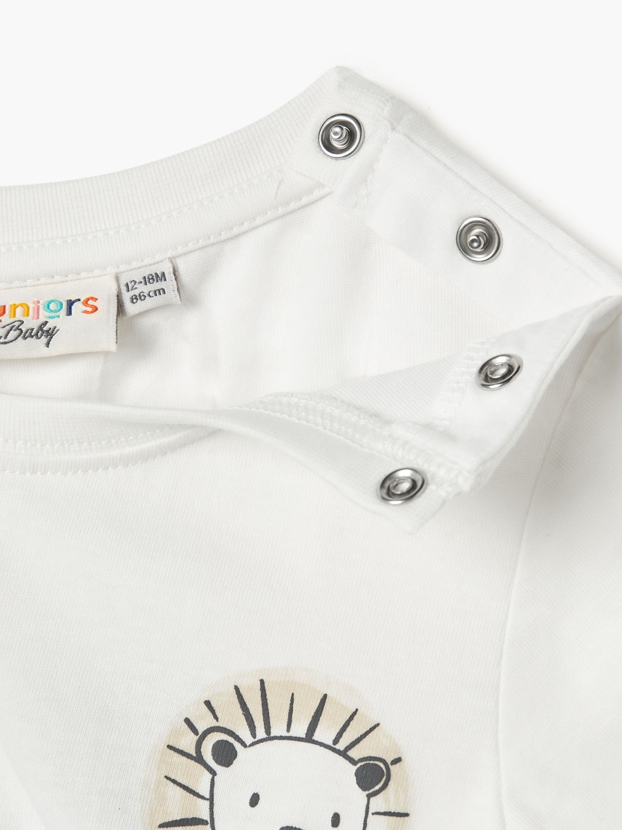 Lion Print T-Shirt with Short Sleeves and Button Closure