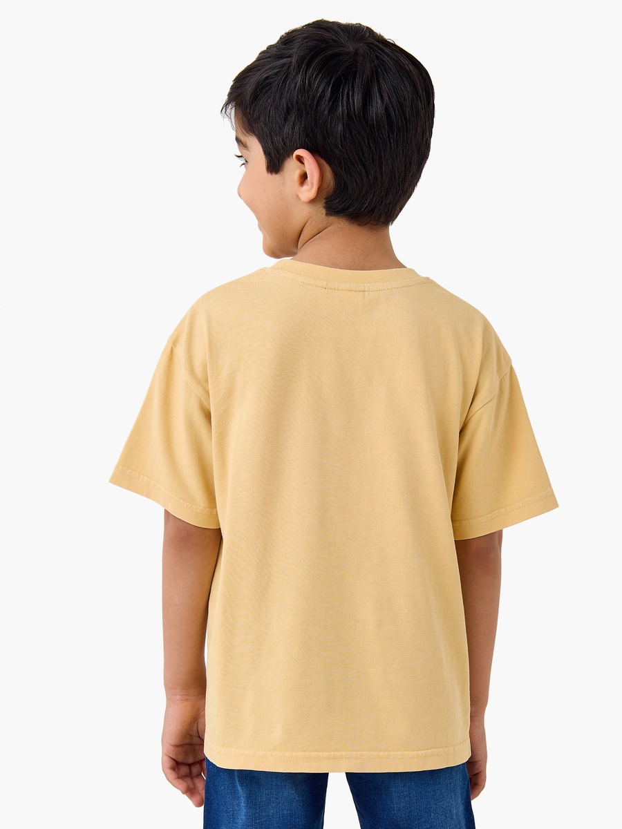 Solid T-Shirt with Short Sleeves and Flap Pocket