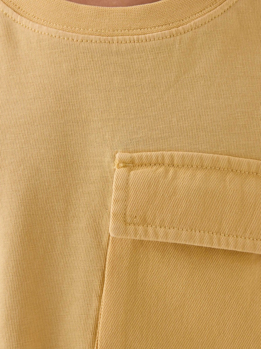 Solid T-Shirt with Short Sleeves and Flap Pocket