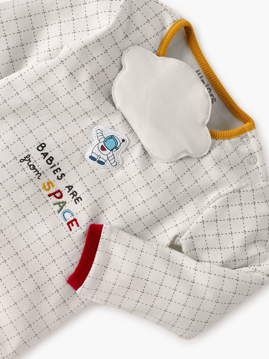 Applique Detail T-Shirt and Pyjama Set