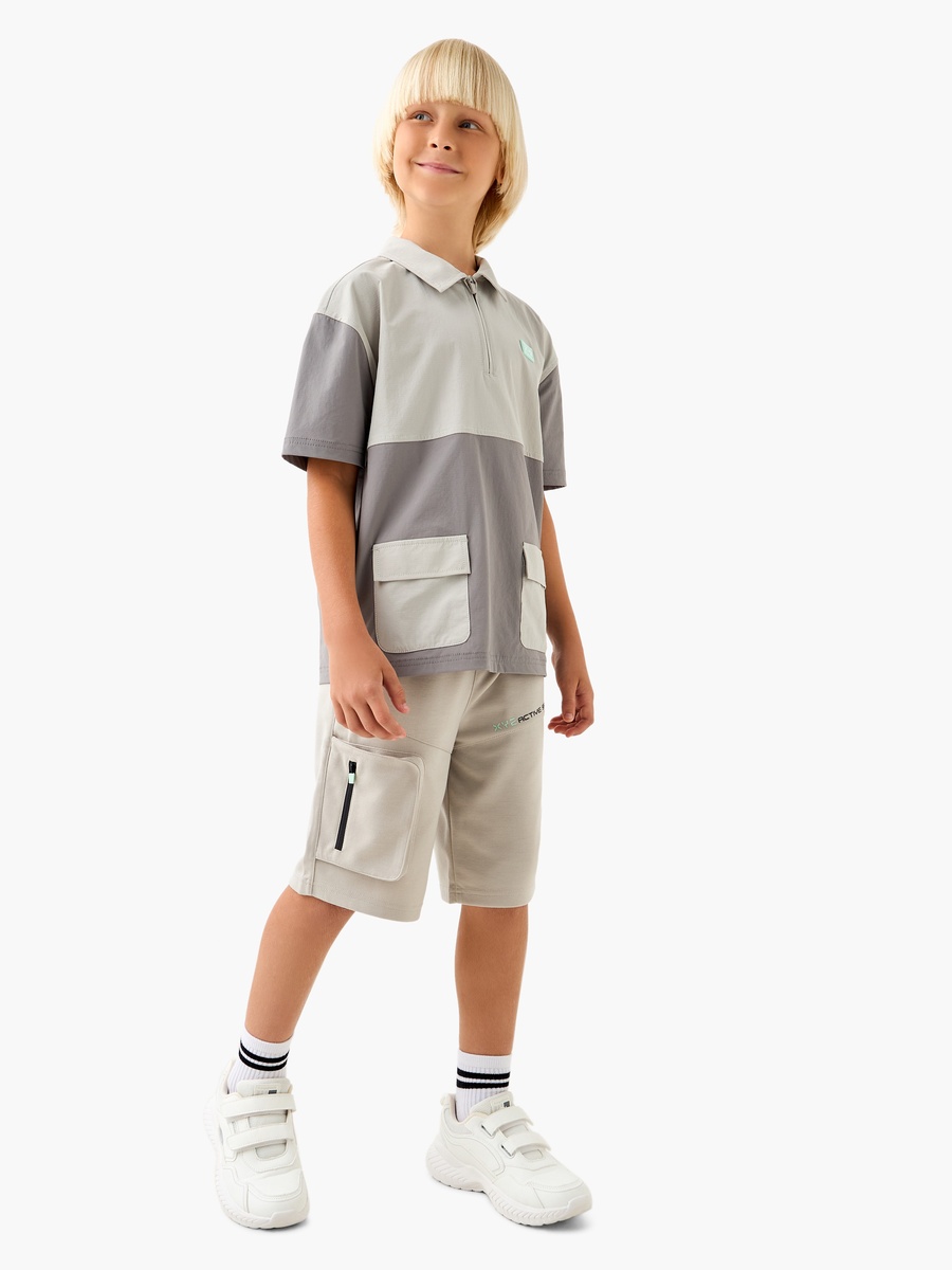 Panelled Cargo Shorts with Drawstring Closure and Pockets