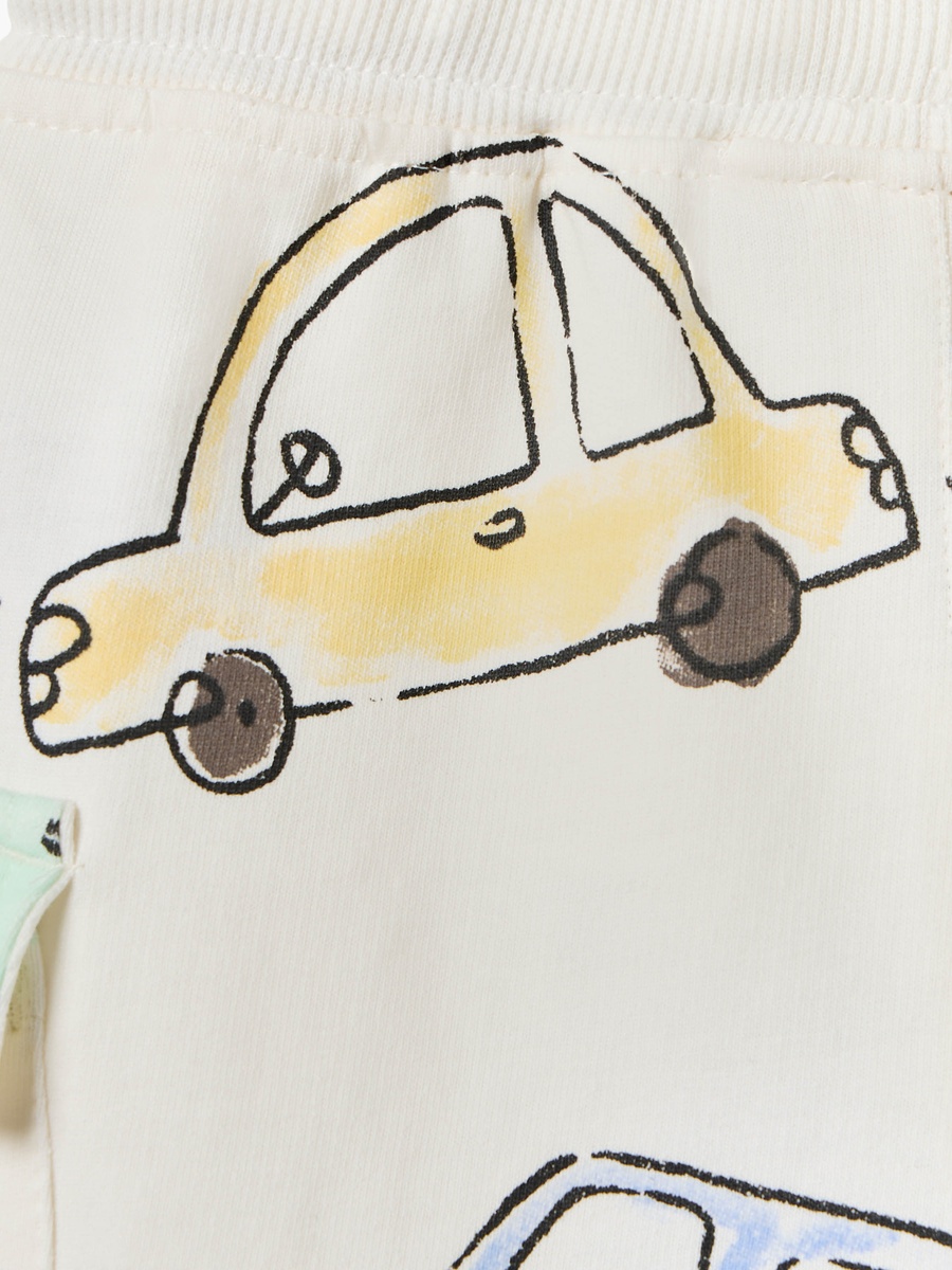 All-Over Car Print Shorts with Drawstring Closure and Pockets