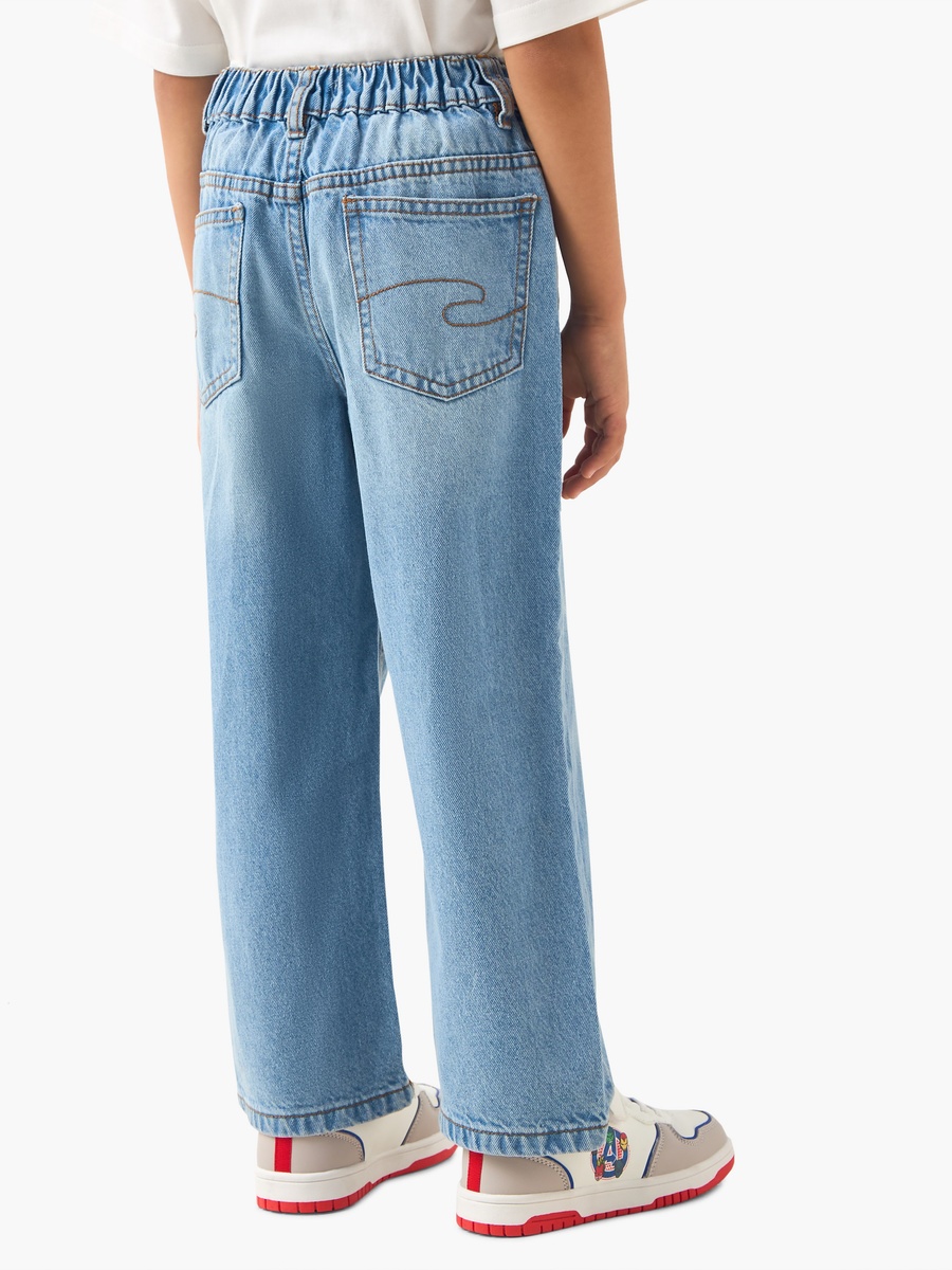Boys Regular Fit Jeans with Button Closure