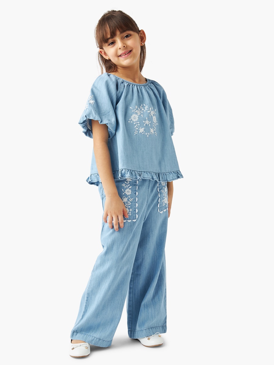 Embroidered Top with Ruffles and Balloon Sleeves