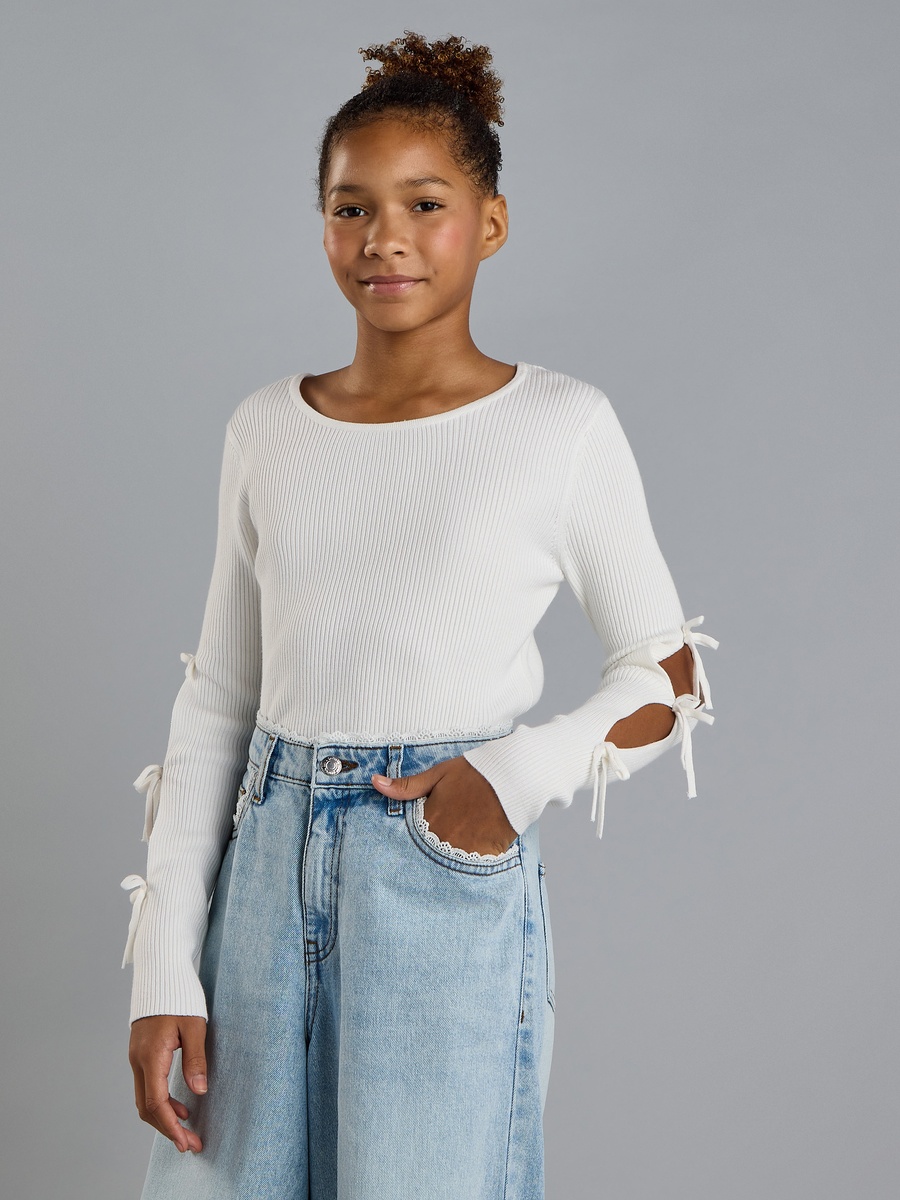 Ribbed Bow Accent T-Shirt
