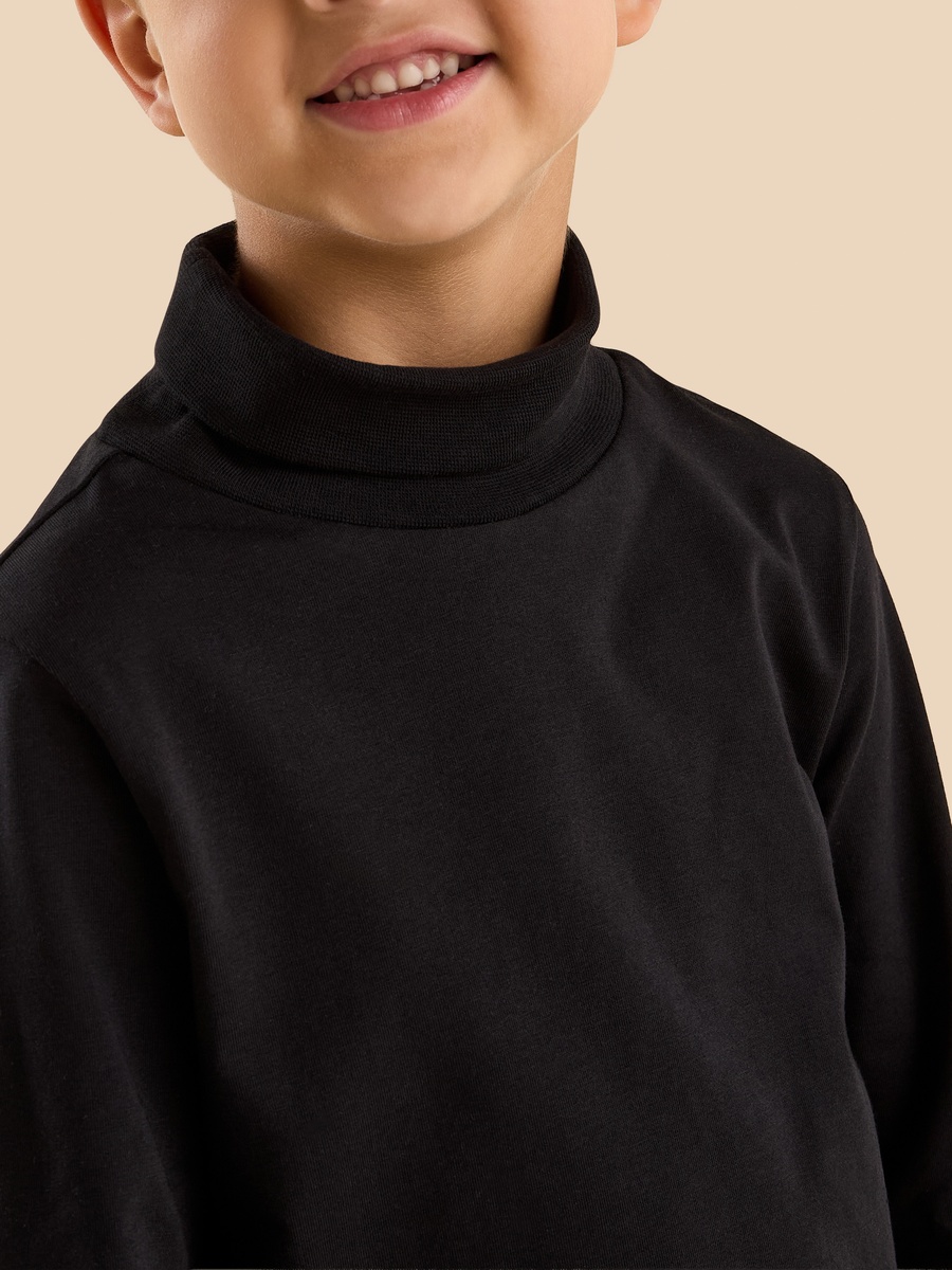 Plain Turtleneck T-Shirt