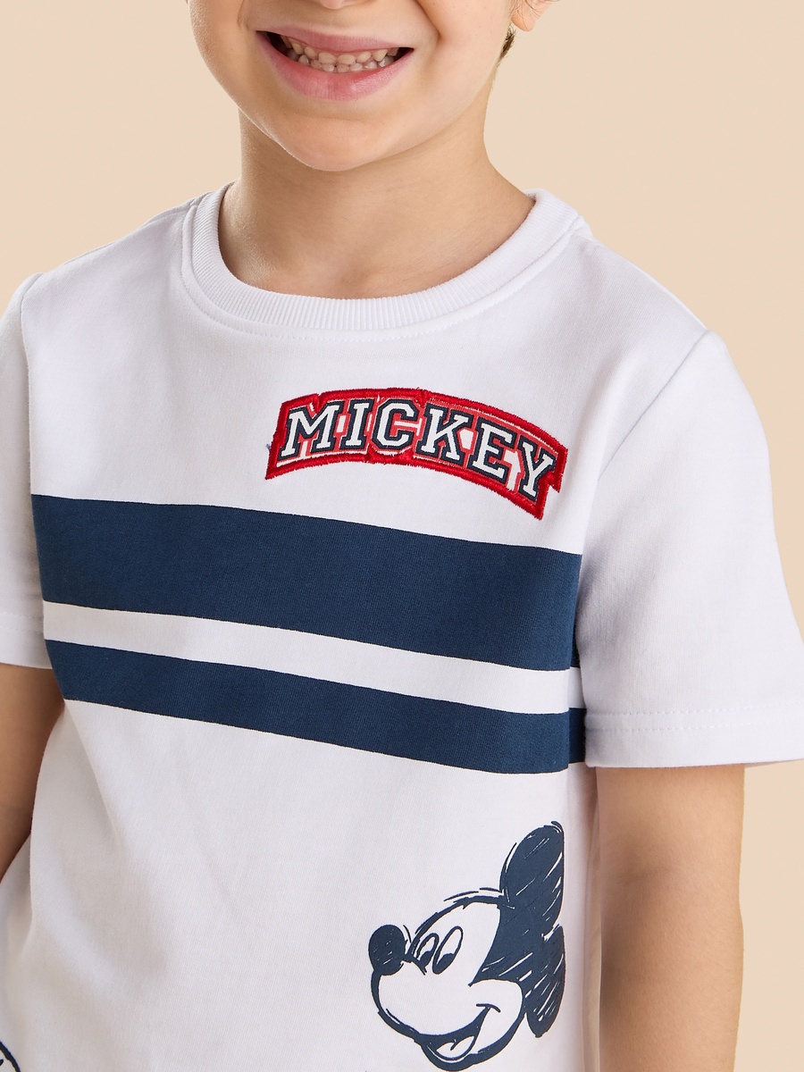 Mickey Mouse Print T-Shirt and Shorts Set