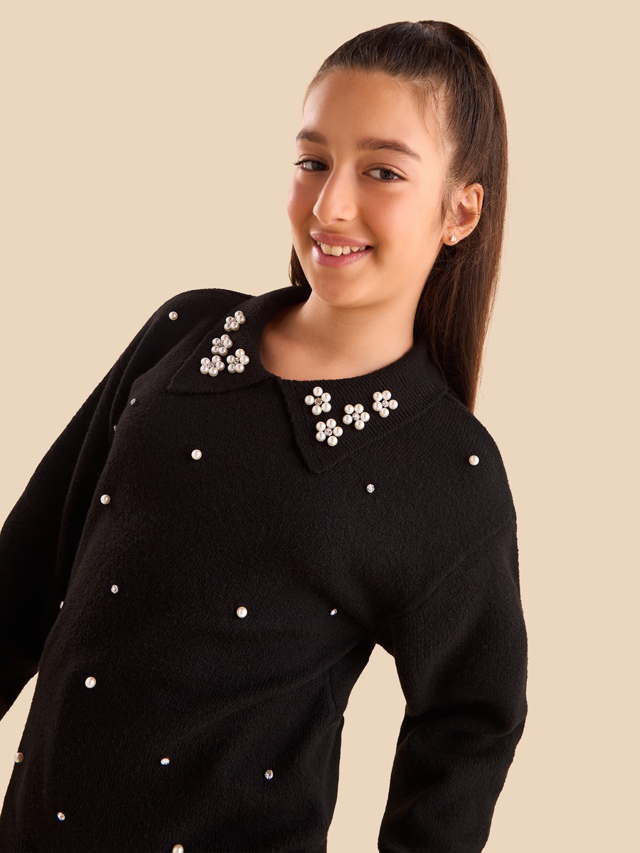Embellished Oversized Sweater with Collar