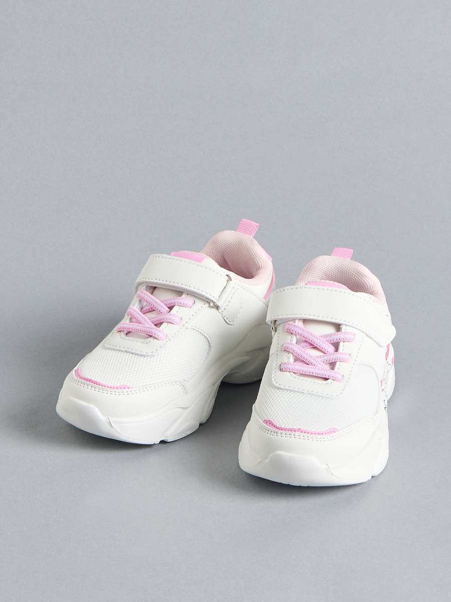 Hello Kitty and Friends Print Sneakers with Hook and Loop Closure