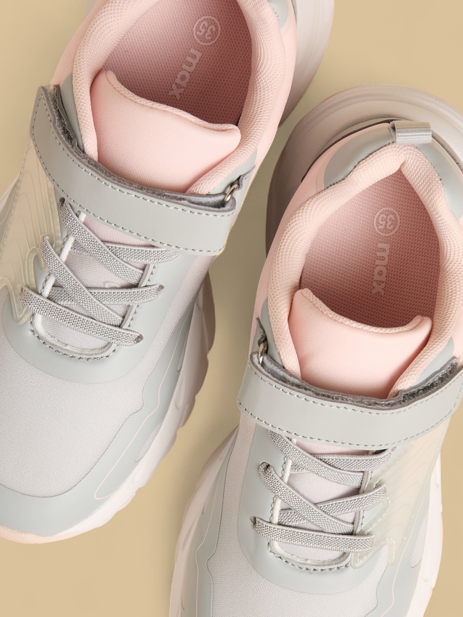 Panelled Sports Shoes with Hook and Loop Closure