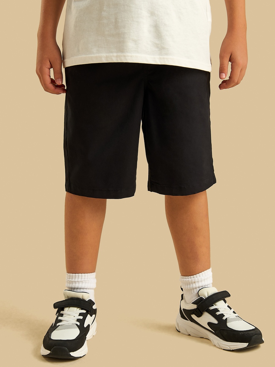 Plain Shorts with Pockets