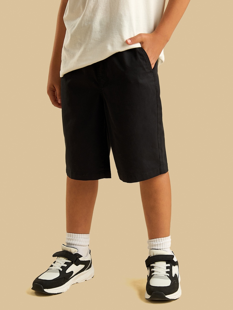 Plain Shorts with Pockets