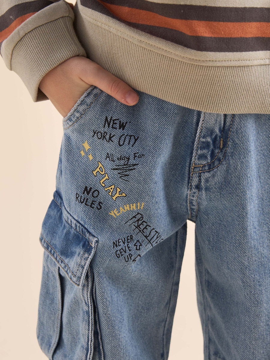 Printed Wide Leg Cargo Jeans