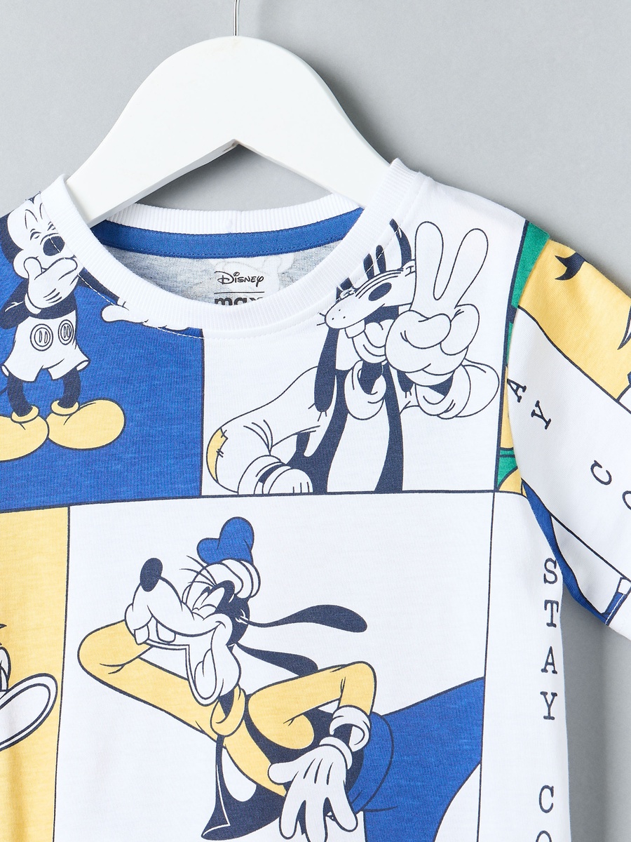 Mickey Mouse and Friends Print T-Shirt and Shorts Set