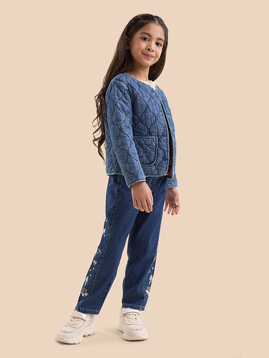 Embroidered Barrel Jeans
