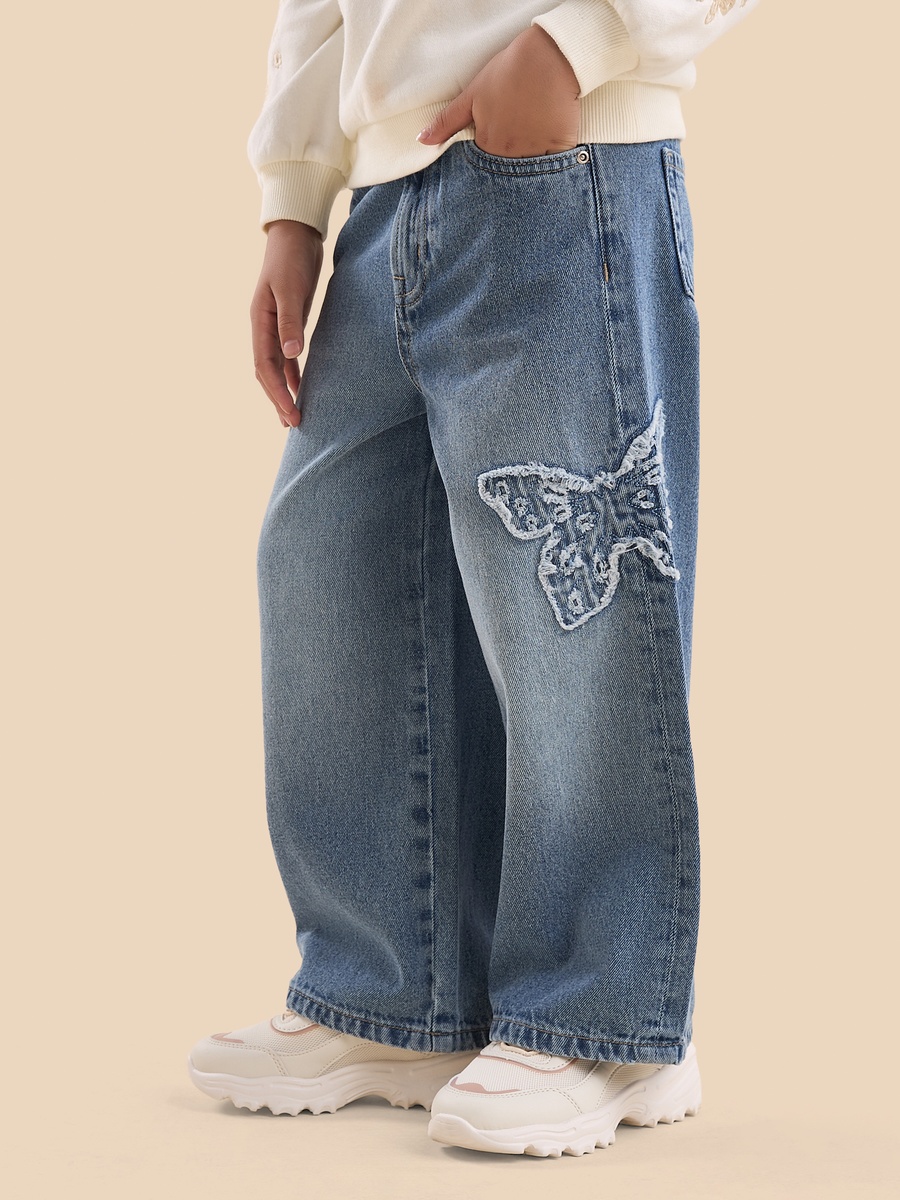 Butterfly Applique Wide Leg Jeans