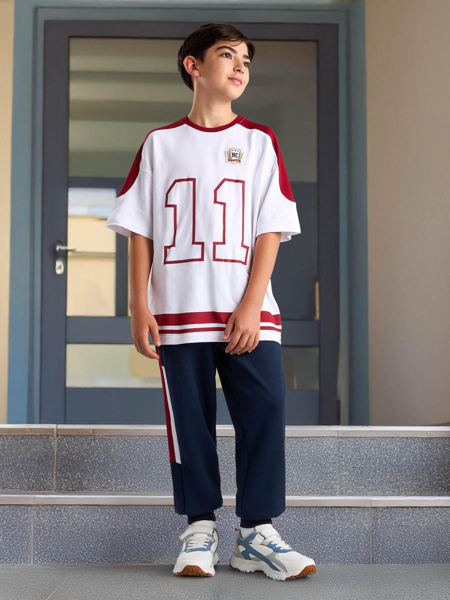 Panel Detail Joggers with Drawstring Closure and Pockets
