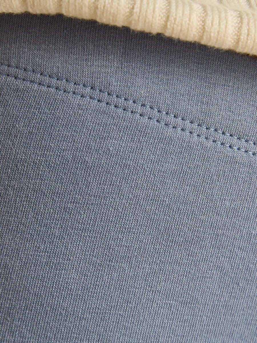 Mid-Rise Leggings