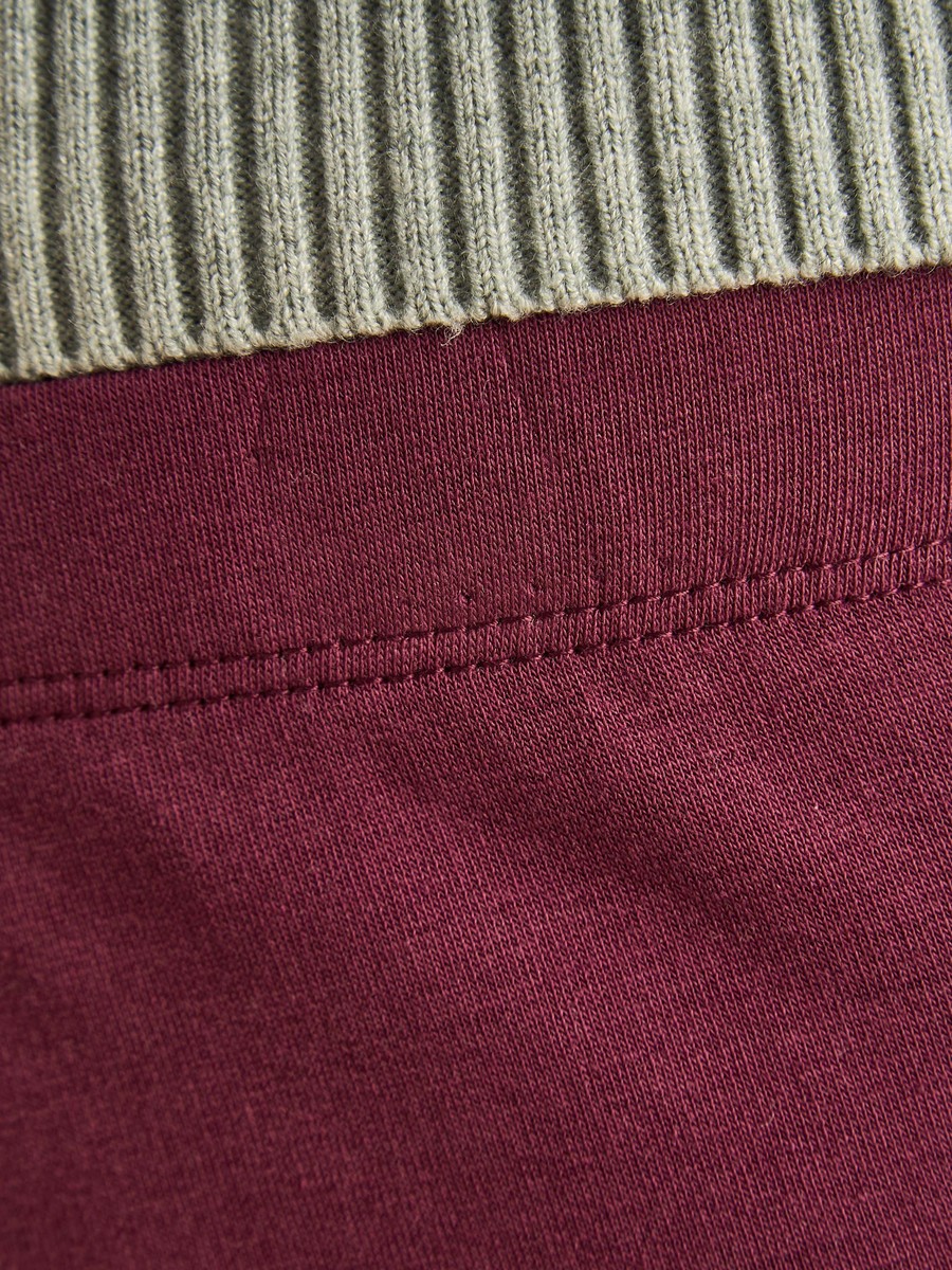Mid-Rise Leggings