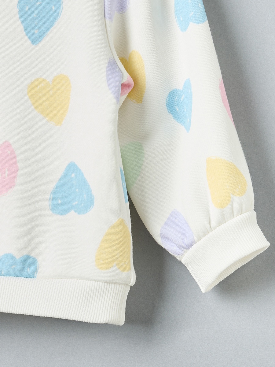 Heart Print Sweatshirt