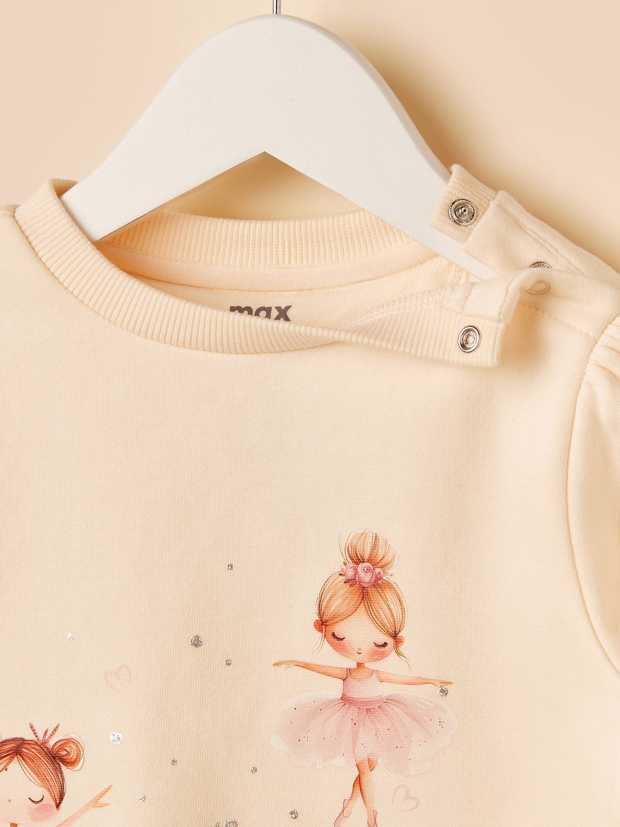 Ballerina Print Sweatshirt