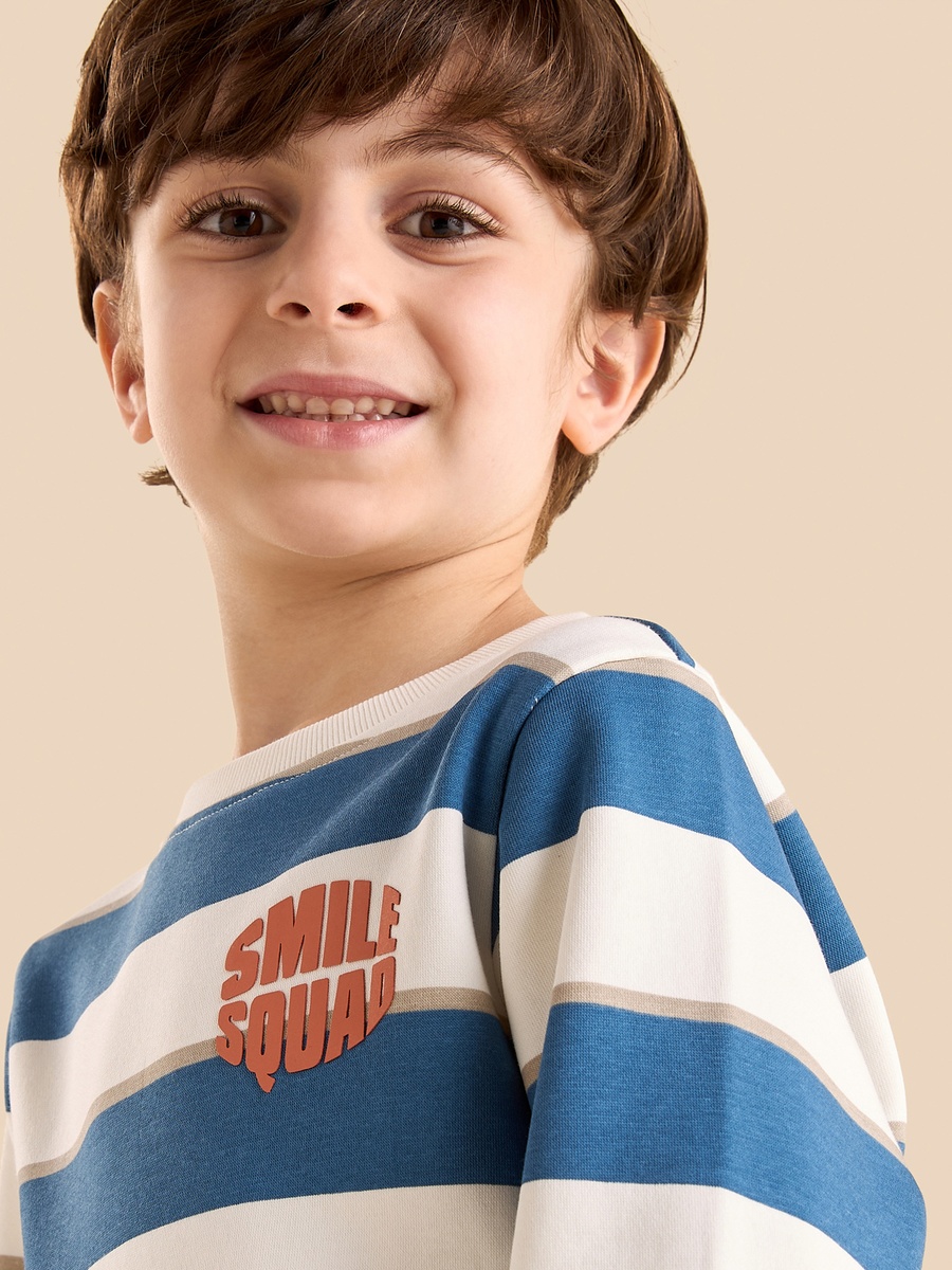 سويت شيرت مقلم