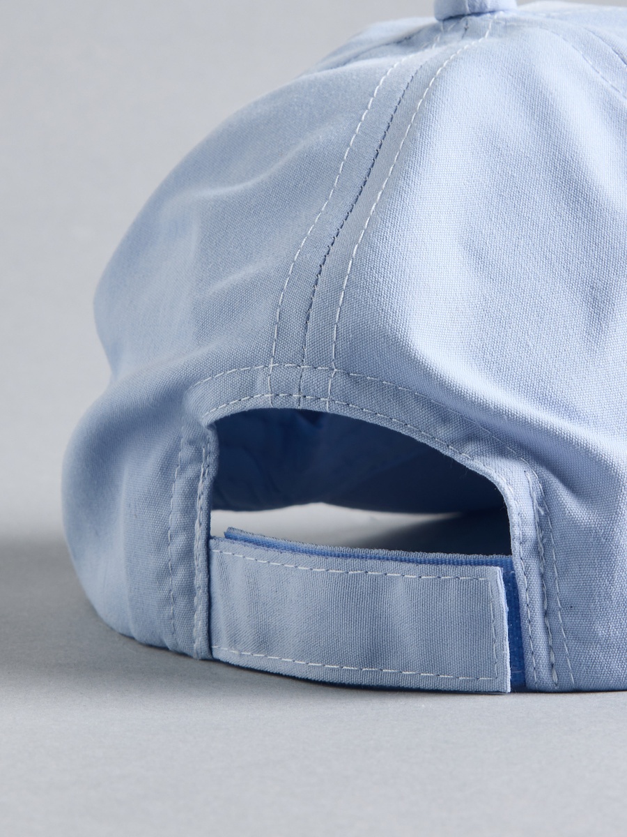 كاب بشريط إغلاق لاصق وطبعات ستيتش