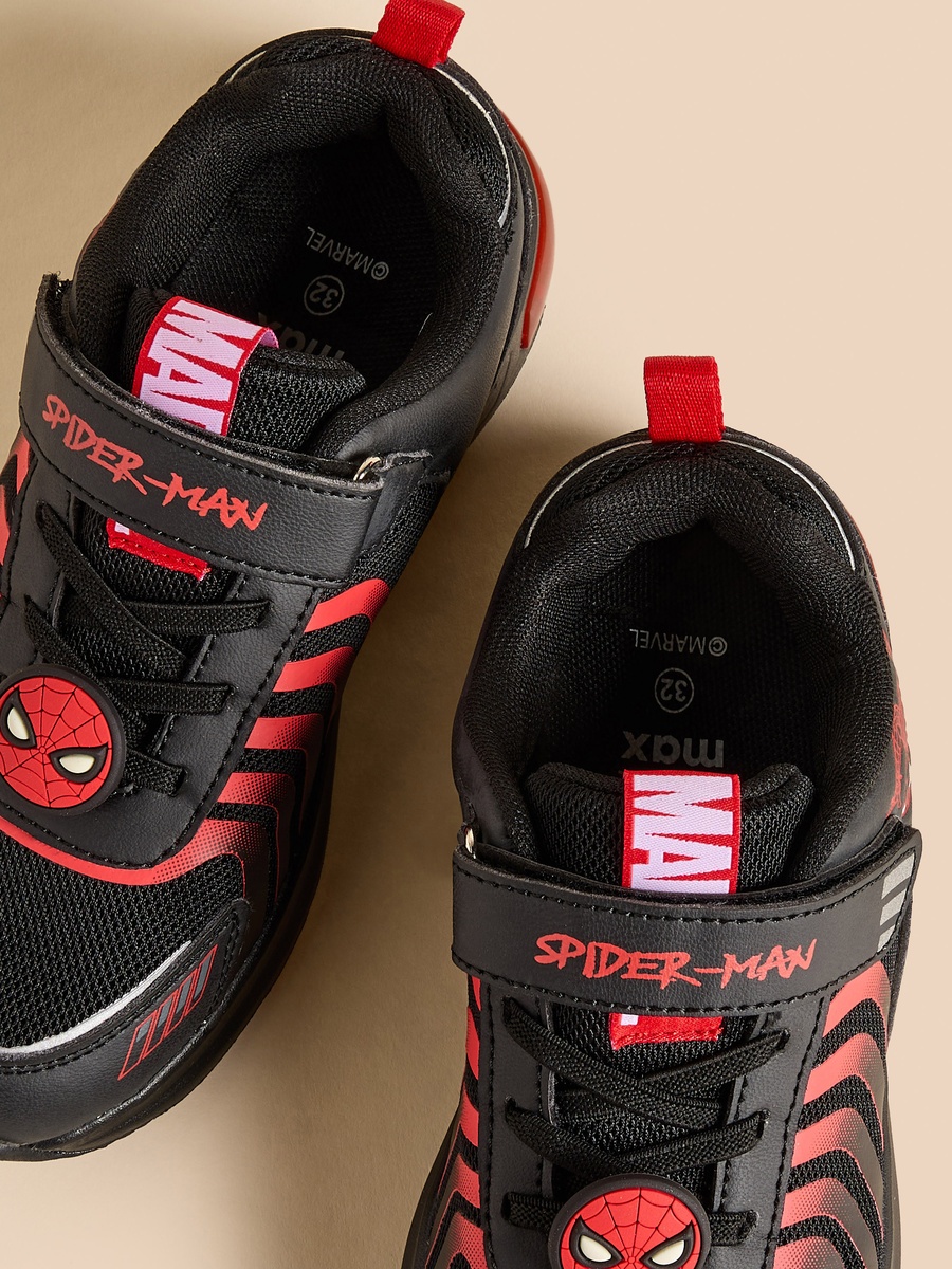 Spider-Man Print Sports Shoes with Hook and Loop Closure