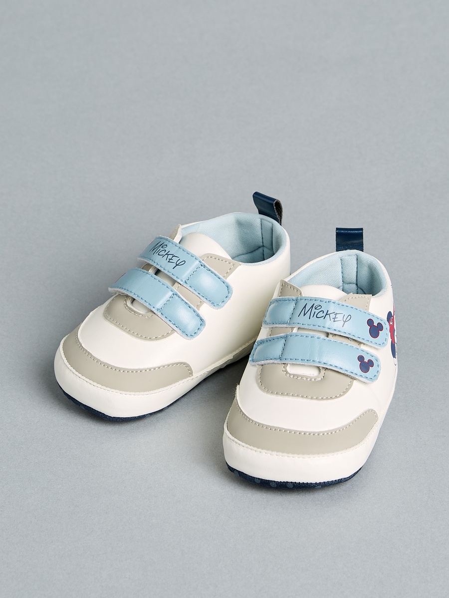 Mickey Mouse Print Sneakers with Hook and Loop Closure