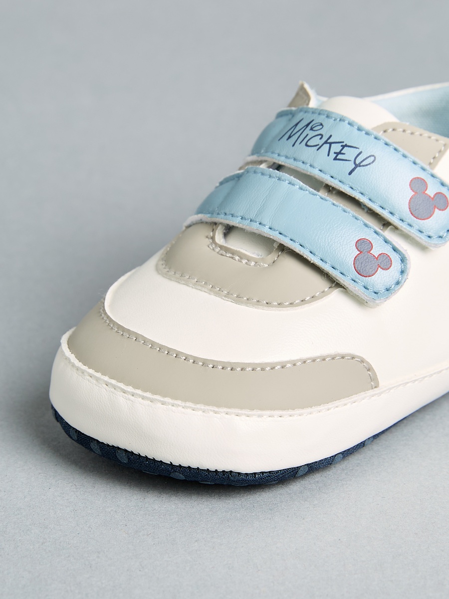 Mickey Mouse Print Sneakers with Hook and Loop Closure