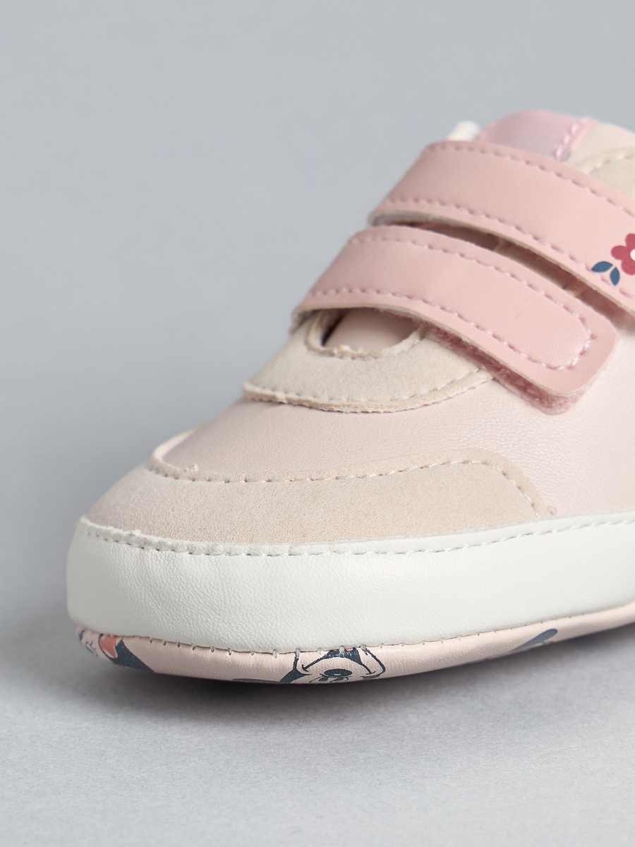 Minnie Mouse Print Booties