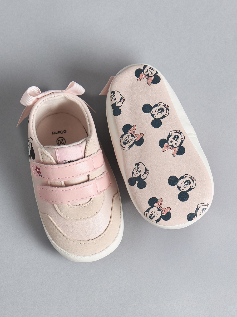 Minnie Mouse Print Booties