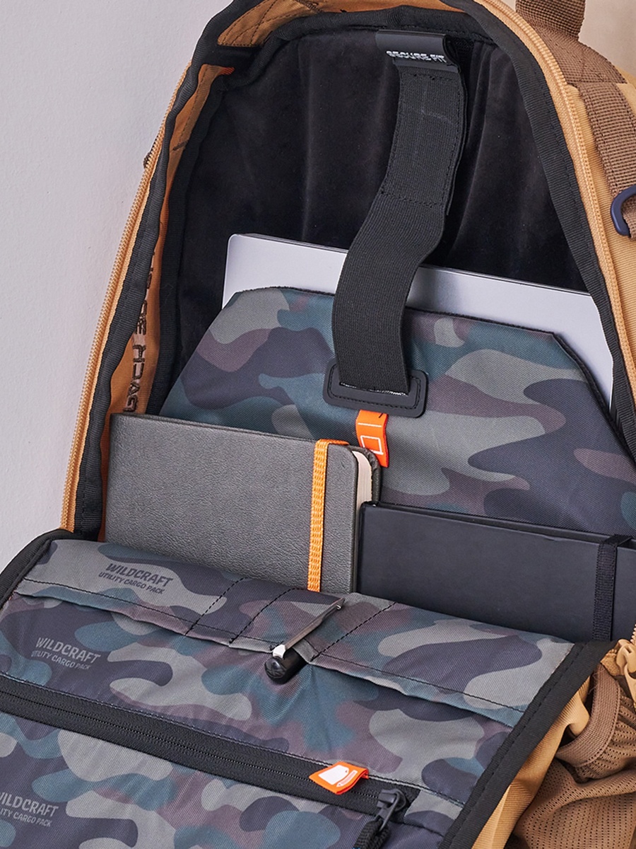 Solid Backpack with Adjustable Straps and Zip Closure - 18x29x49 cm