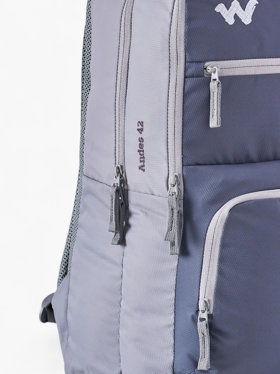Solid School Backpack with Adjustable Shoulder Straps - 25x32x47 cm