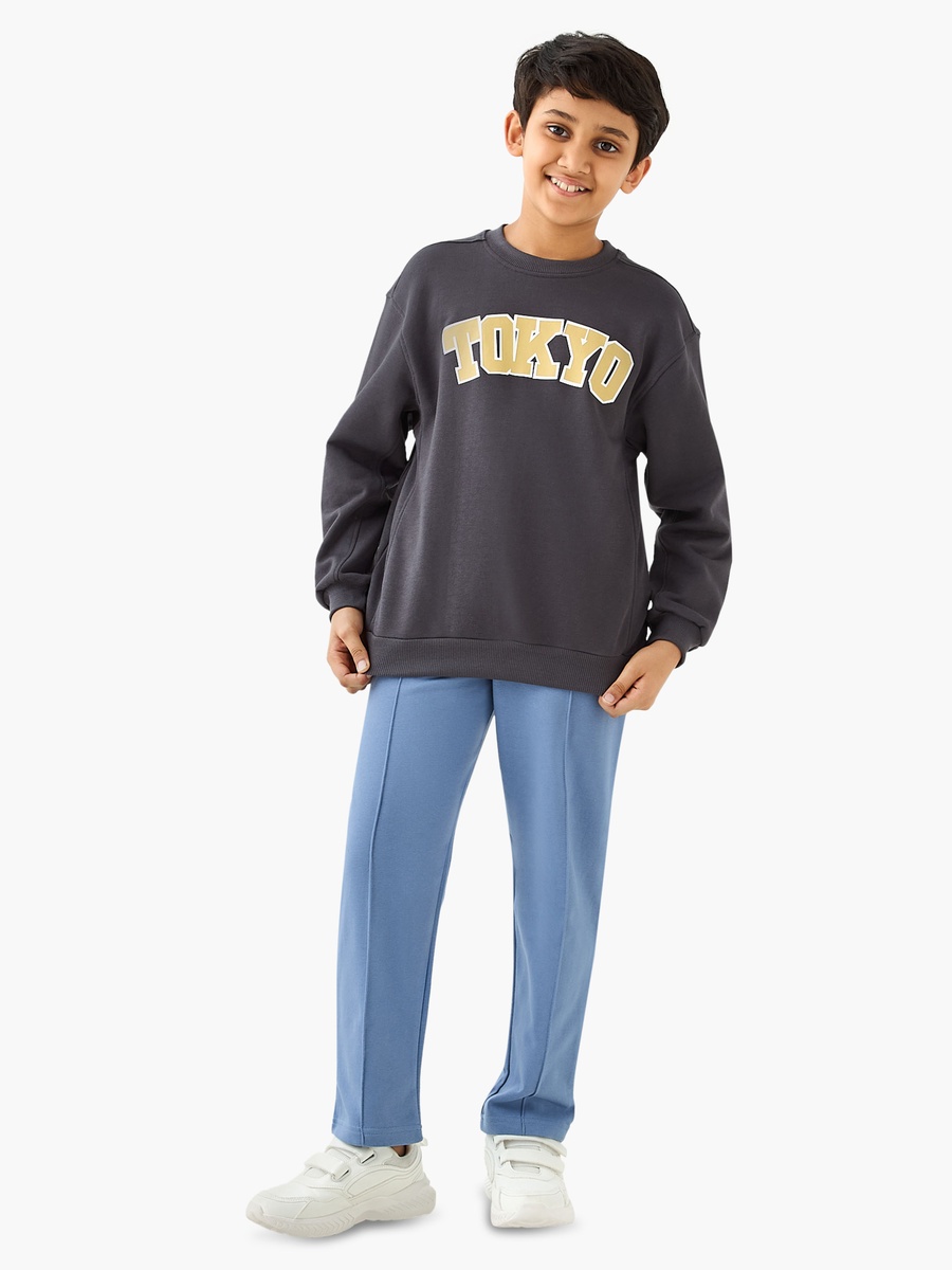 Tokyo Print Sweatshirt with Long Sleeves