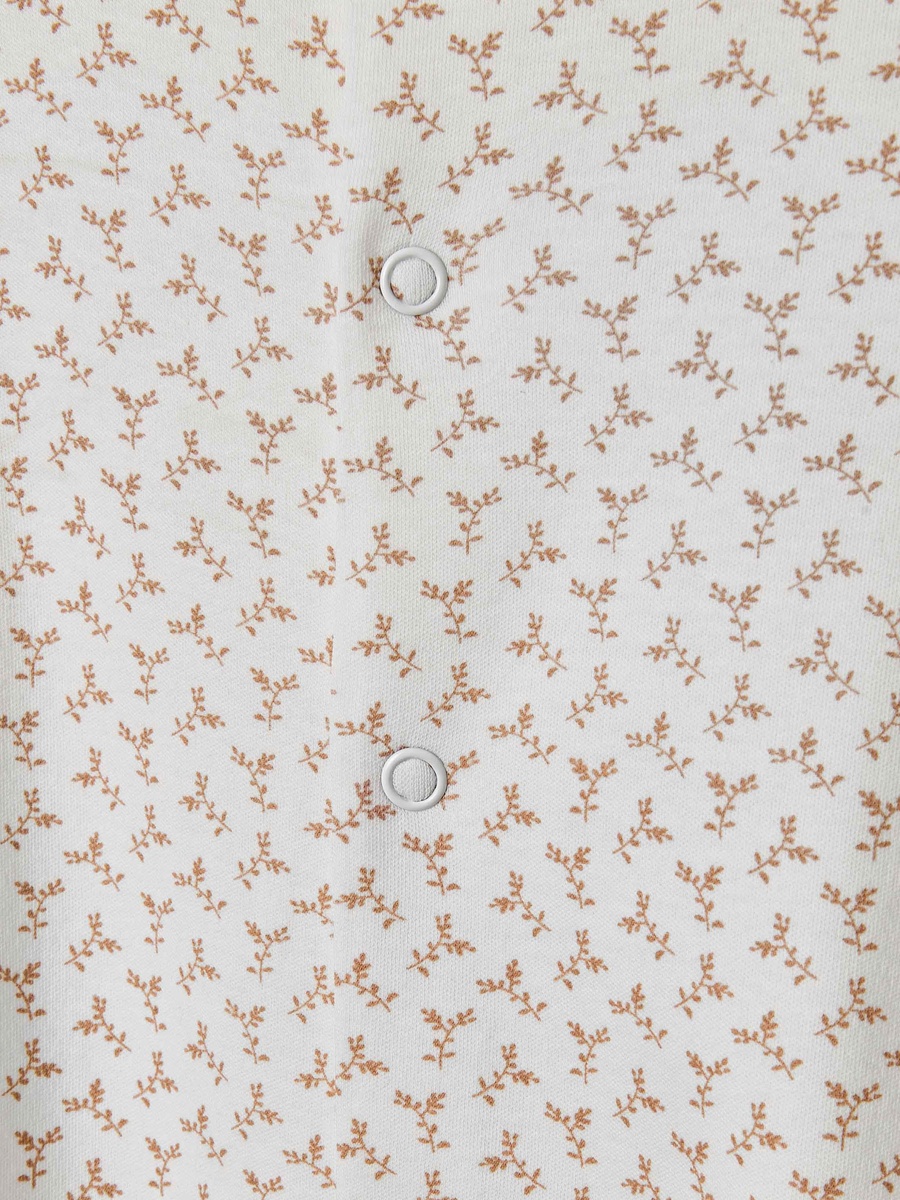 Leaf Print Sleepsuit with Long Sleeves