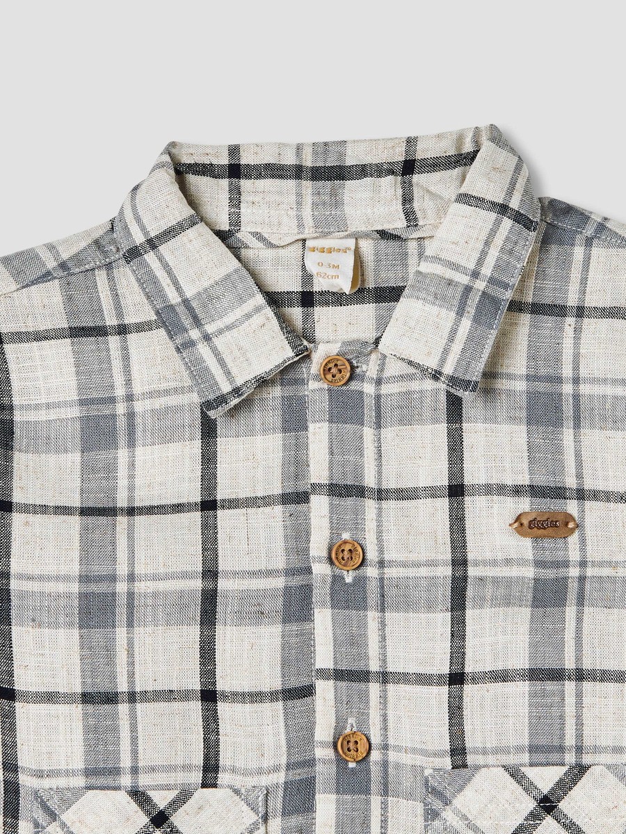 Checked Collared Shirt with Pocket