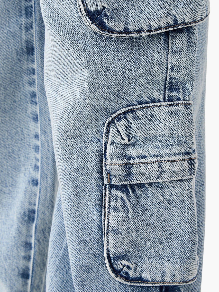 Solid Jeans with Pockets