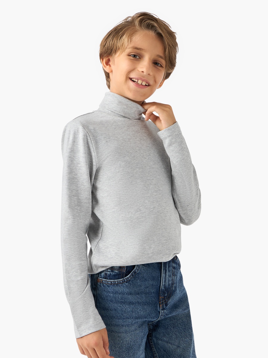 Solid Turtleneck T-Shirt with Long Sleeves